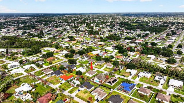 1932 SW Lennox Street, Port St. Lucie, FL 34953