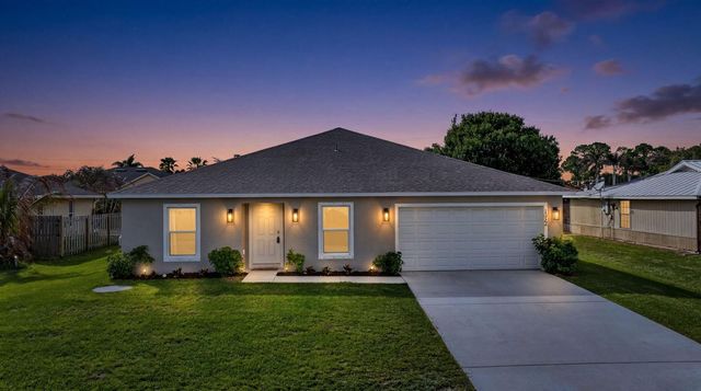 1932 SW Lennox Street, Port St. Lucie, FL 34953