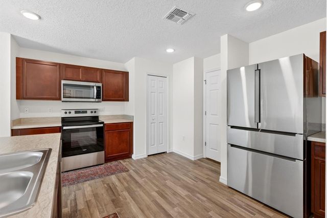 1932 SW Lennox Street, Port St. Lucie, FL 34953