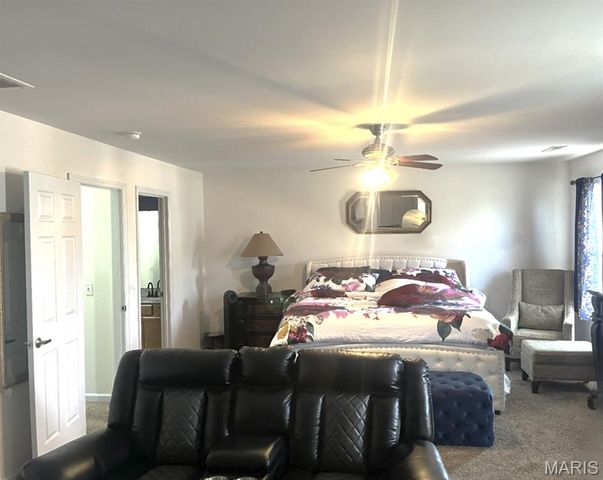 14122 Candlewyck Place Court, Florissant, MO 63034