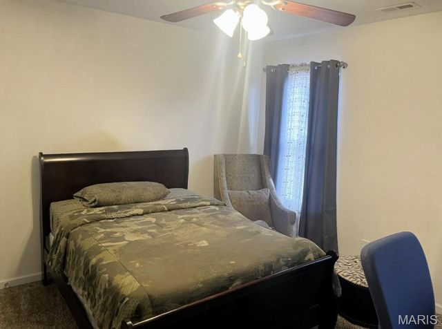 14122 Candlewyck Place Court, Florissant, MO 63034