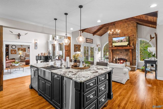 233 River Ridge Road, Gadsden, AL 35901