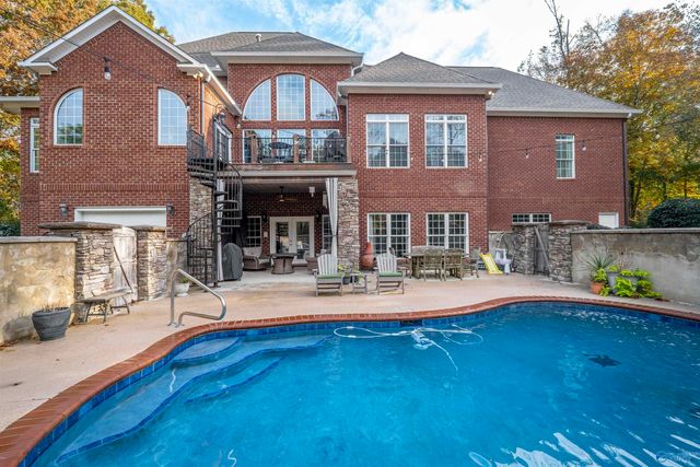 233 River Ridge Road, Gadsden, AL 35901