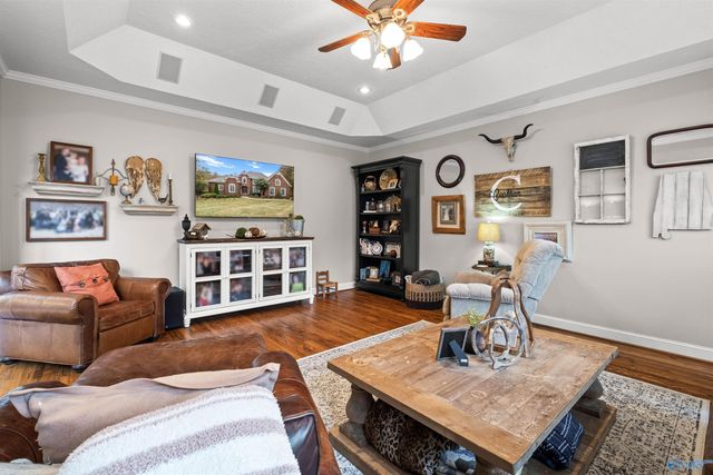 233 River Ridge Road, Gadsden, AL 35901