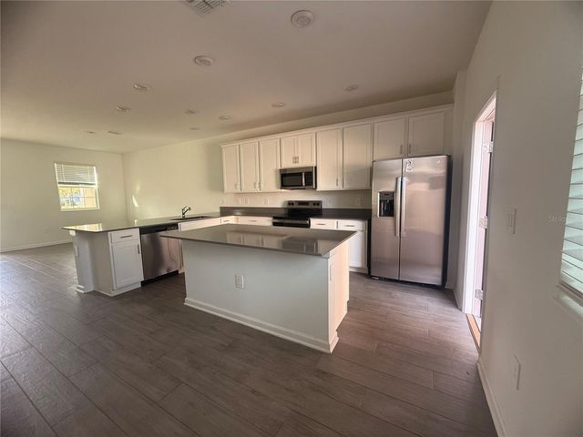 1661 CROSS PRAIRIE PARKWAY, Kissimmee, FL 34744