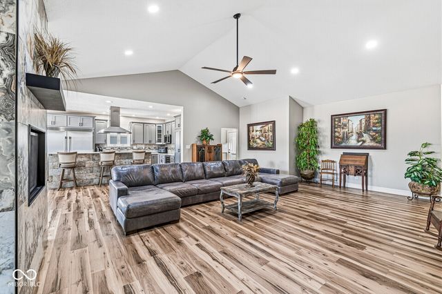 4406 Quail Creek Trace N, Pittsboro, IN 46167