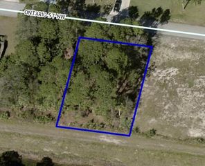 778 Ontario Street NW, Palm Bay, FL 32907
