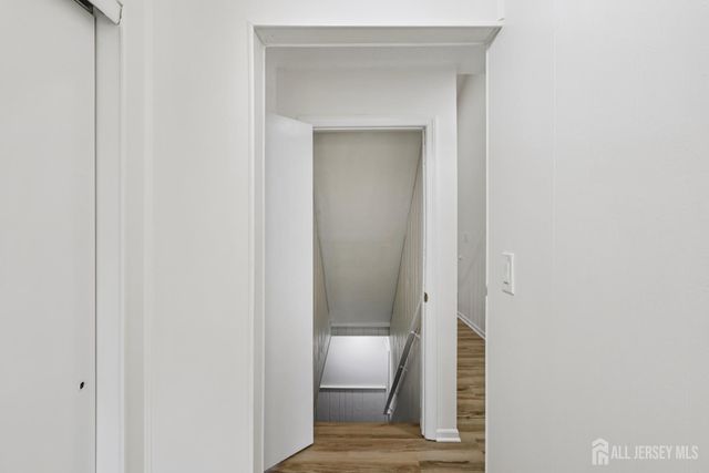 21 Wellington Court, Sayreville, NJ 08872