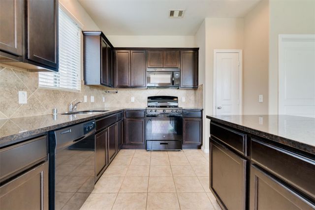 8127 Running Brook Lane, Richmond, TX 77469