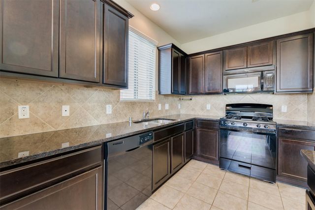 8127 Running Brook Lane, Richmond, TX 77469