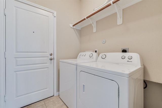 8127 Running Brook Lane, Richmond, TX 77469