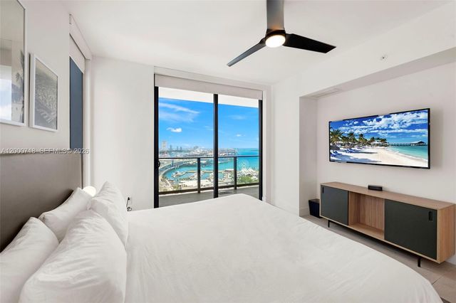 159 NE 6th St 2915, Miami, FL 33132