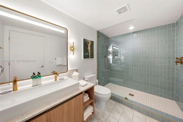 159 NE 6th St 2915, Miami, FL 33132