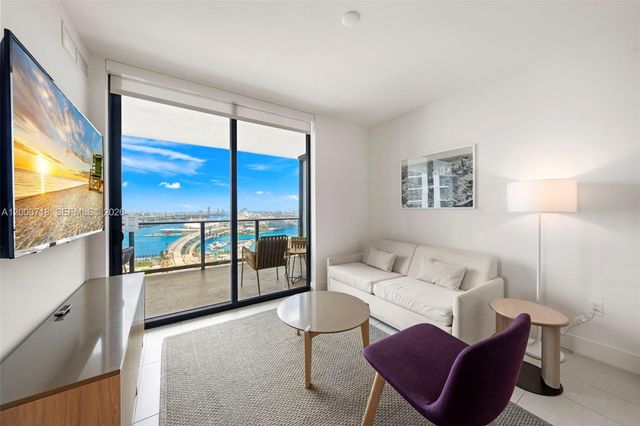 159 NE 6th St 2915, Miami, FL 33132