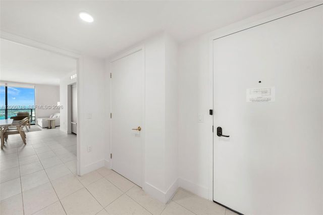 159 NE 6th St 2915, Miami, FL 33132