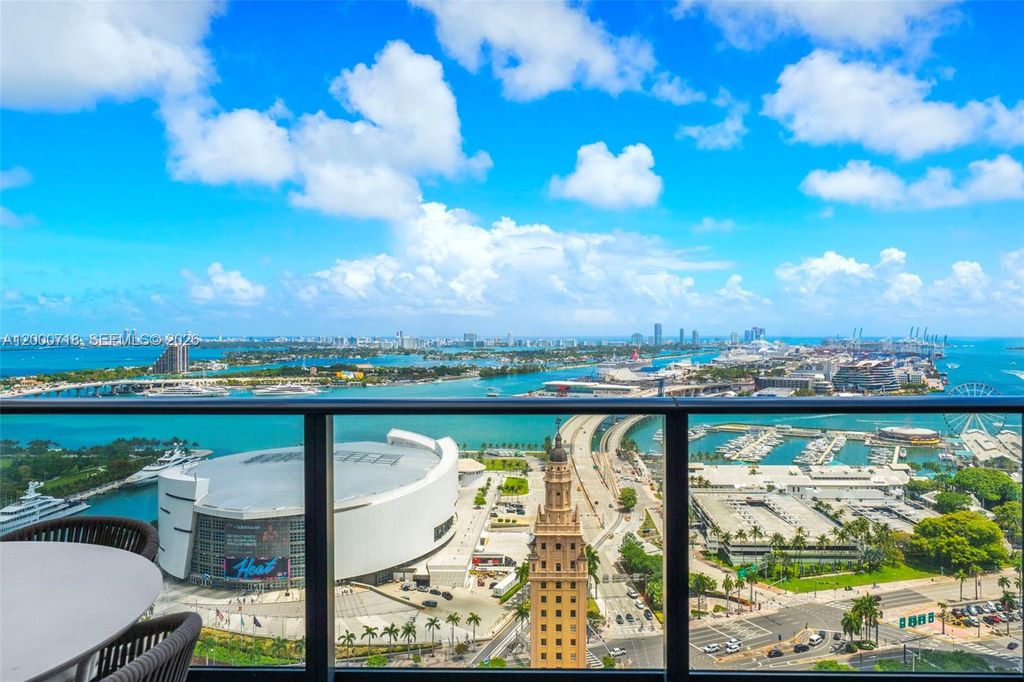 159 NE 6th St 2915, Miami, FL 33132