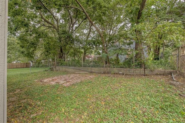 1315 N Mccoy Street, Independence, MO 64050