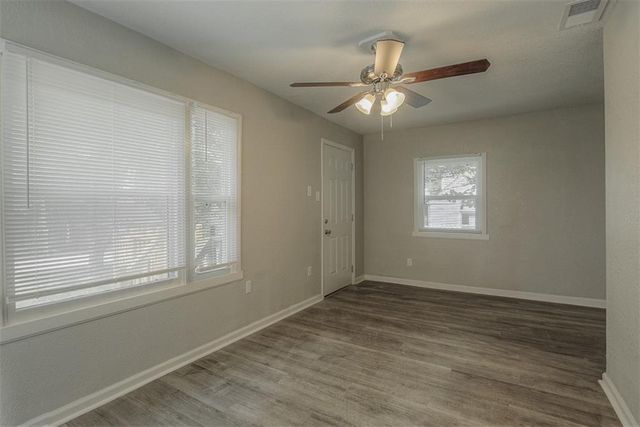 1315 N Mccoy Street, Independence, MO 64050