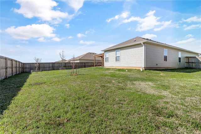 2820 Murphy Street, Pea Ridge, AR 72751