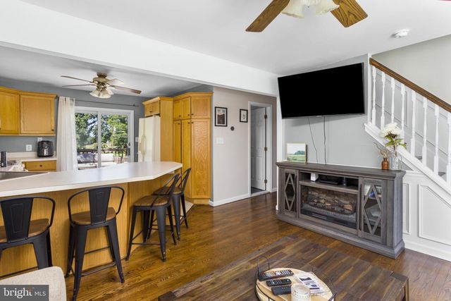 2347 KINKORA RD, Bordentown, NJ 08505