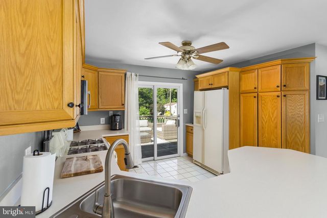 2347 KINKORA RD, Bordentown, NJ 08505