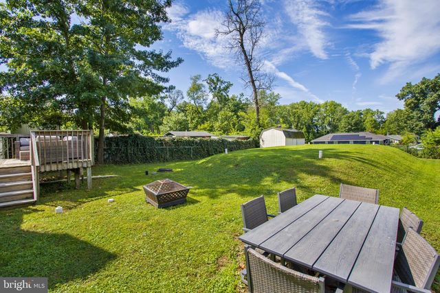 2347 KINKORA RD, Bordentown, NJ 08505