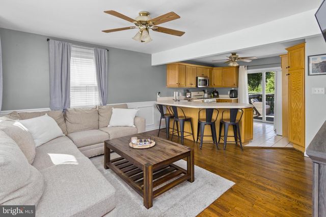 2347 KINKORA RD, Bordentown, NJ 08505