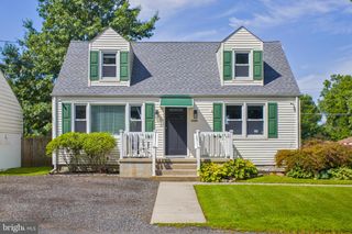 2347 KINKORA RD, Bordentown, NJ 08505