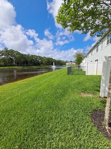 5427 Flannigan Way, Greenacres, FL 33463