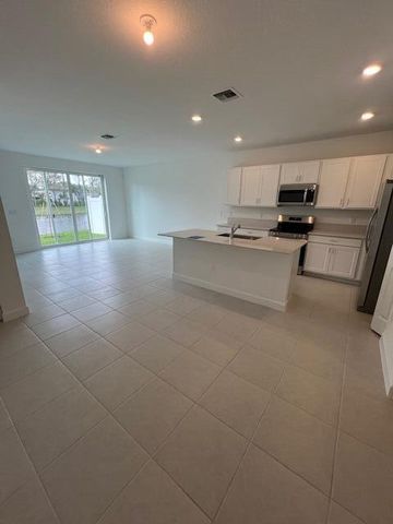 5427 Flannigan Way, Greenacres, FL 33463