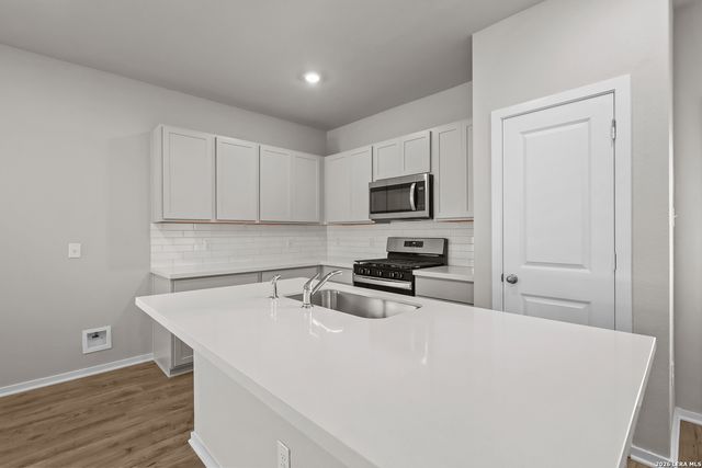 5116 Park Cape, Schertz, TX 78124
