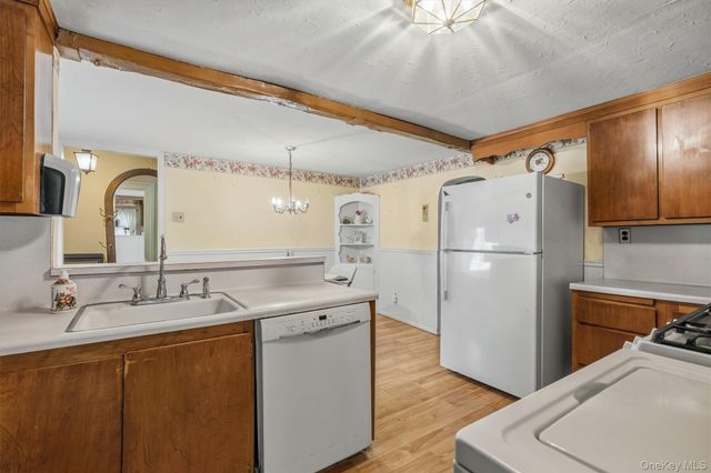 331 Kings Highway, Tappan, NY 10983