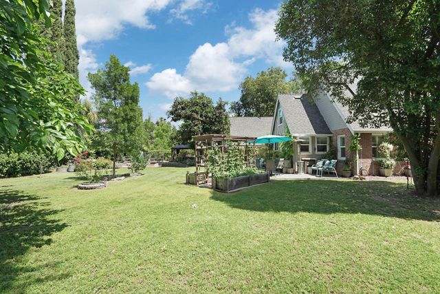 2111 Waudman, Stockton, CA 95209