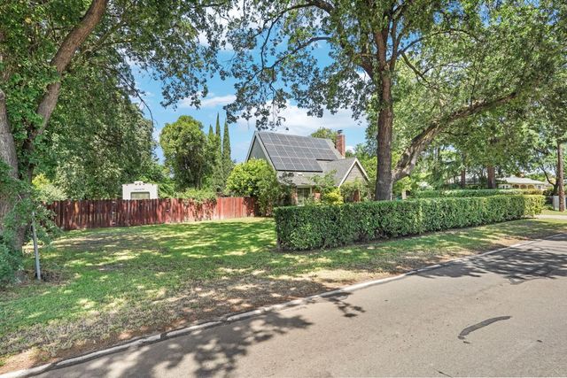 2111 Waudman, Stockton, CA 95209