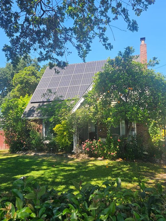 2111 Waudman, Stockton, CA 95209