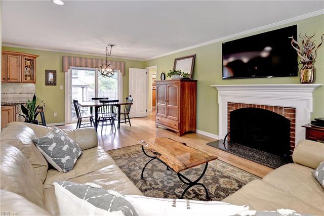 700 Prescott CIR, Newport News, VA 23602