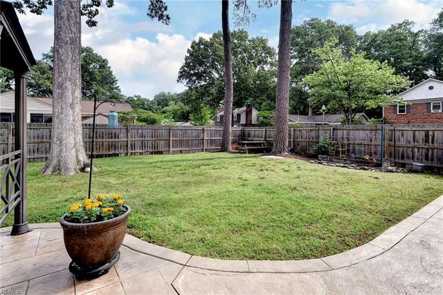 700 Prescott CIR, Newport News, VA 23602