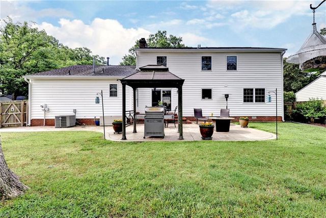 700 Prescott CIR, Newport News, VA 23602