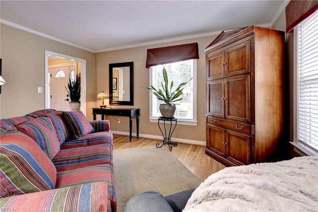 700 Prescott CIR, Newport News, VA 23602