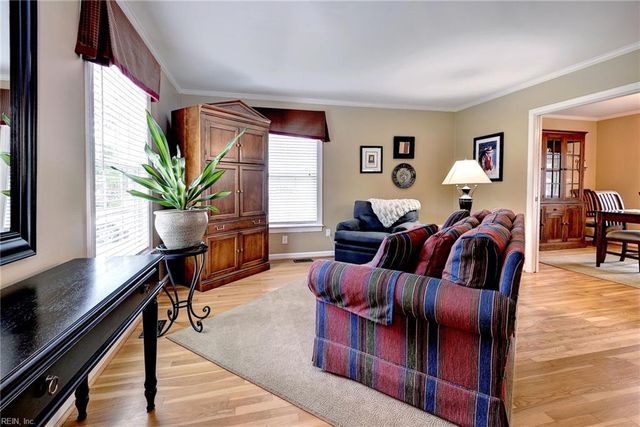 700 Prescott CIR, Newport News, VA 23602