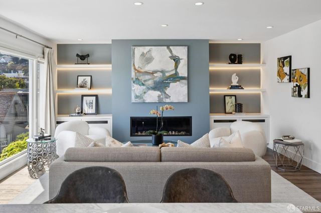 135 Corbett Avenue, San Francisco, CA 94114