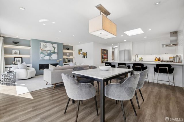 135 Corbett Avenue, San Francisco, CA 94114