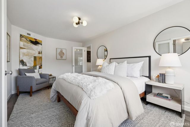 135 Corbett Avenue, San Francisco, CA 94114