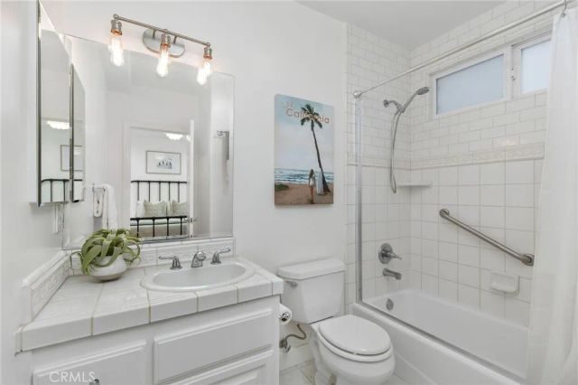 448 23rd Place, Manhattan Beach, CA 90266