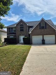 1720 Byrom Parkway, Jonesboro, GA 30236