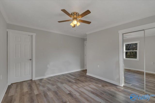 50 Lakeshore Drive, Laceys Spring, AL 35754