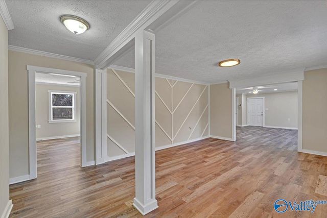 50 Lakeshore Drive, Laceys Spring, AL 35754