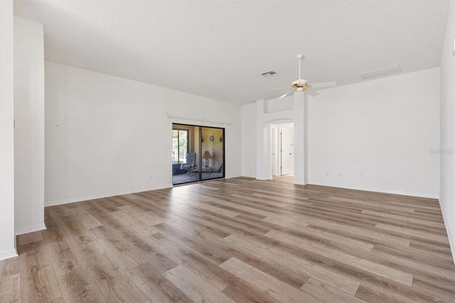 1918 ARMONDO DRIVE, The Villages, FL 32159