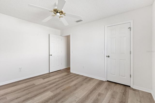 1918 ARMONDO DRIVE, The Villages, FL 32159