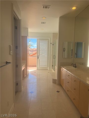 3163 Lido Isle Court, Las Vegas, NV 89117